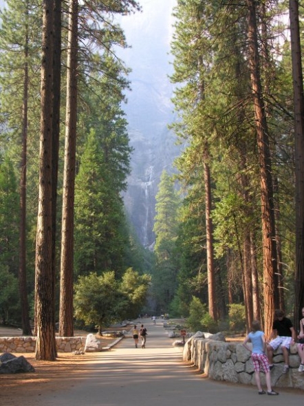 Western USA - Yosemite Falls